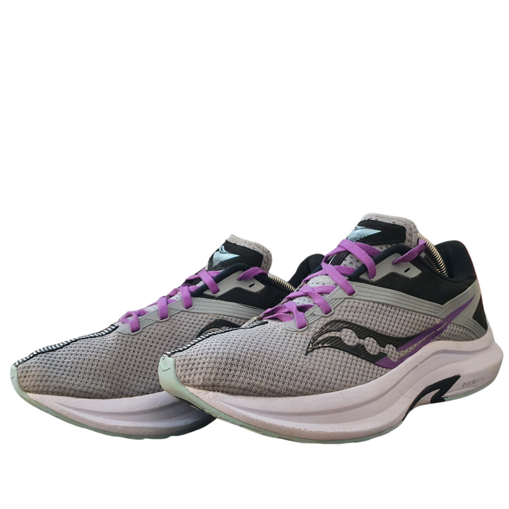 SAUCONY  AXON