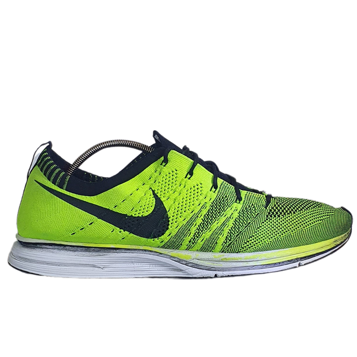 NIKE FLYKNIT TRAINER