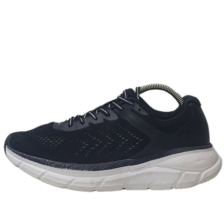 AVIA  RUNNER