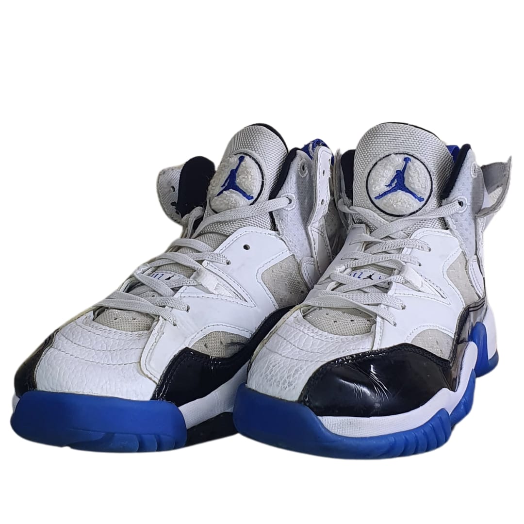 NIKE YOUTH  JORDAN JUMPMAN