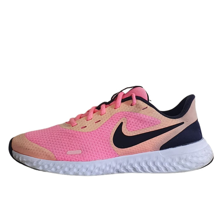 NIKE  REVOLUTION 5