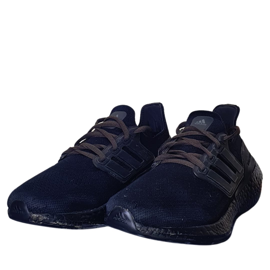 ADIDAS ULTRA BOOST  21